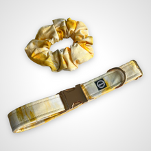 Load image into Gallery viewer, Sun Kissed Scrunchie