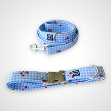 Load image into Gallery viewer, Berry Picnic Collar