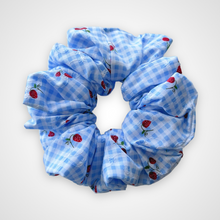 Load image into Gallery viewer, Berry Picnic Scrunchie