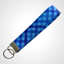 Load image into Gallery viewer, Chilly Check Wristlet