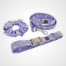 Load image into Gallery viewer, Gingham Daisy Scrunchie