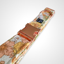 Load image into Gallery viewer, Dahlia Bloom Collar