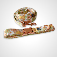 Load image into Gallery viewer, Dahlia Bloom Collar