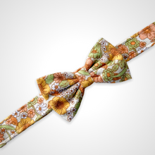 Load image into Gallery viewer, Dahlia Bloom Bow Tie