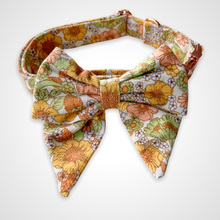 Load image into Gallery viewer, Dahlia Bloom Sailors Bow