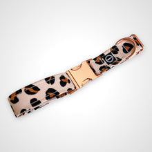 Load image into Gallery viewer, Blush Leopard Collar