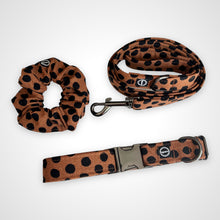 Load image into Gallery viewer, Cocoa Dot Scrunchie
