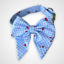 Load image into Gallery viewer, Berry Picnic Sailors Bow
