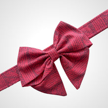 Load image into Gallery viewer, Cranberry Cable Sailors Bow
