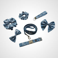 Load image into Gallery viewer, Icy Adventure Wristlet
