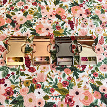 Load image into Gallery viewer, Cottage Garden Collar
