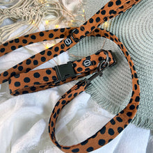Load image into Gallery viewer, Cocoa Dot Collar

