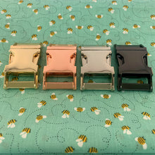 Load image into Gallery viewer, Busy Bee Collar

