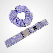 Load image into Gallery viewer, Gingham Daisy Scrunchie

