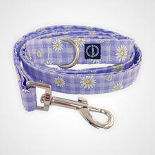 Load image into Gallery viewer, Gingham Daisy Leash
