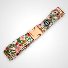 Load image into Gallery viewer, Cottage Garden Collar
