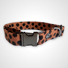 Load image into Gallery viewer, Cocoa Dot Collar
