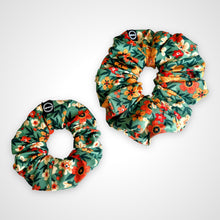 Load image into Gallery viewer, Botanic Bloom Scrunchie
