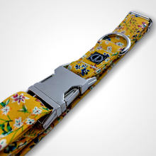 Load image into Gallery viewer, Mustard Floral Collar
